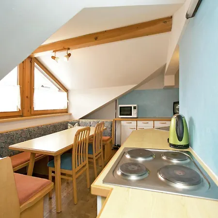 In Zauchensee Near Bus * Altenmarkt im Pongau