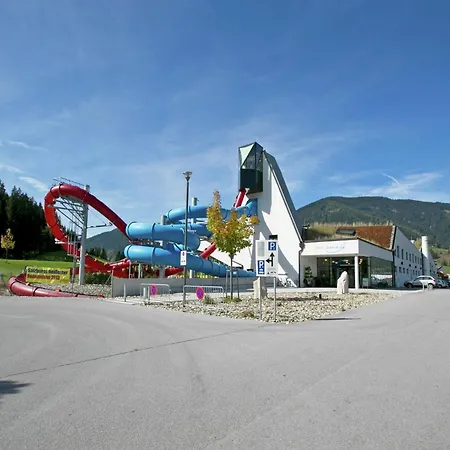 Dom wakacyjny In Zauchensee Near Bus *