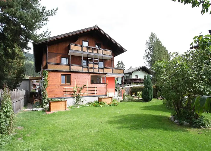 In Zauchensee Near Bus 別荘 *